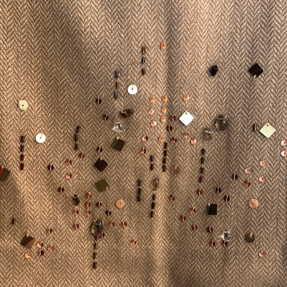 ❗️SALE❗️Ann Taylor Loft Wool and Rayon Festive Skirt - Picture 4 of 5